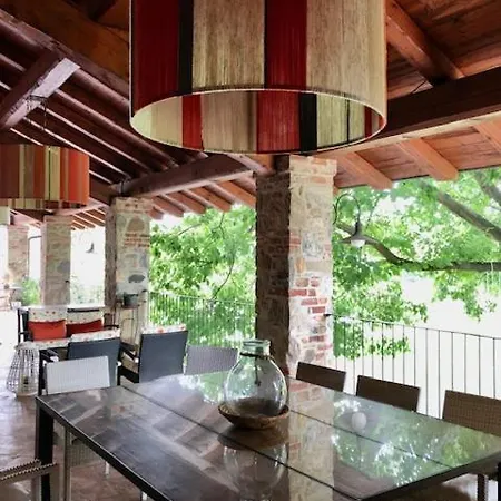 Bed and breakfast Tenuta La Quassa 3*