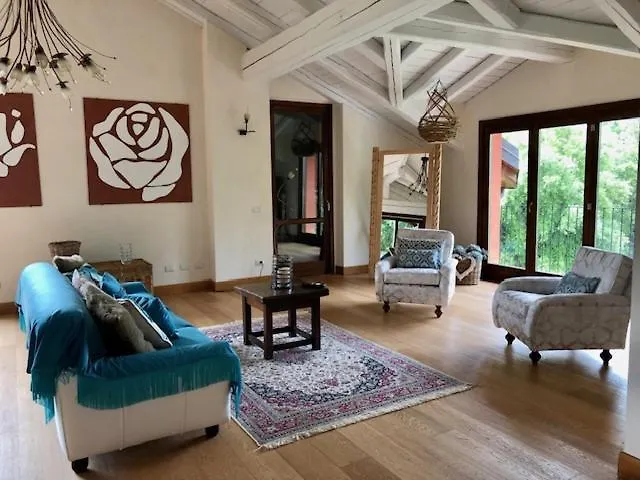 Nocleg ze śniadaniem Tenuta La Quassa 3*