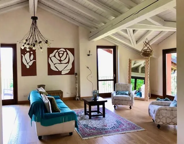 Tenuta La Quassa Bed & Breakfast 3*